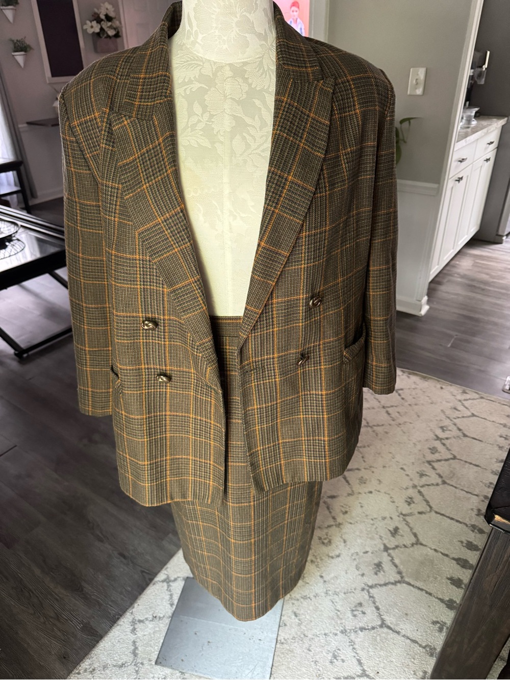 Tan Jay Wool Blend Rare Vintage Double-Breasted Plaid Blazer Skirt 2 piece set